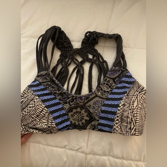 Maaji bikini top - Picture 1 of 1